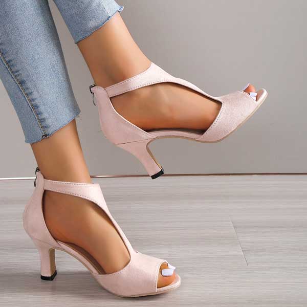 Zapatos de tacón ortopédicos elegantes de Vanda