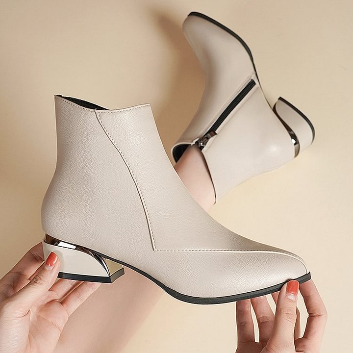 Botas de mujer de piel con cremallera lateral
