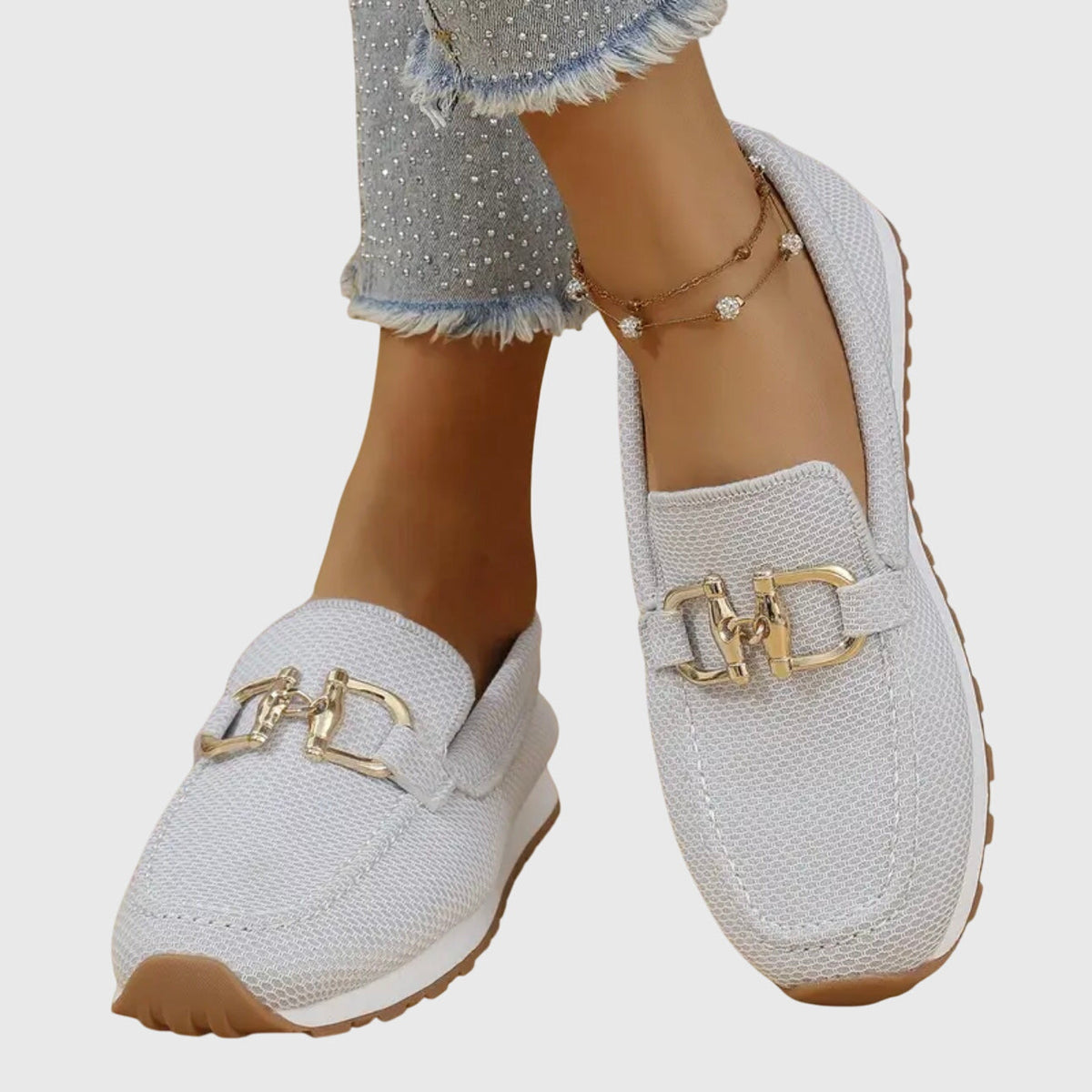 Mocasines Mujer en Tonos Neutros Claros