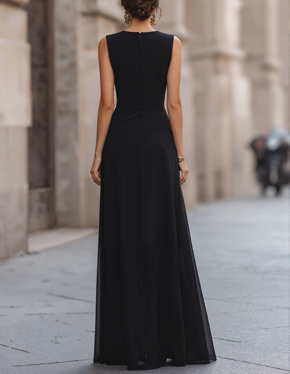 Vestido maxi de gasa sin mangas con nudo en la cintura y abertura lateral para mujer