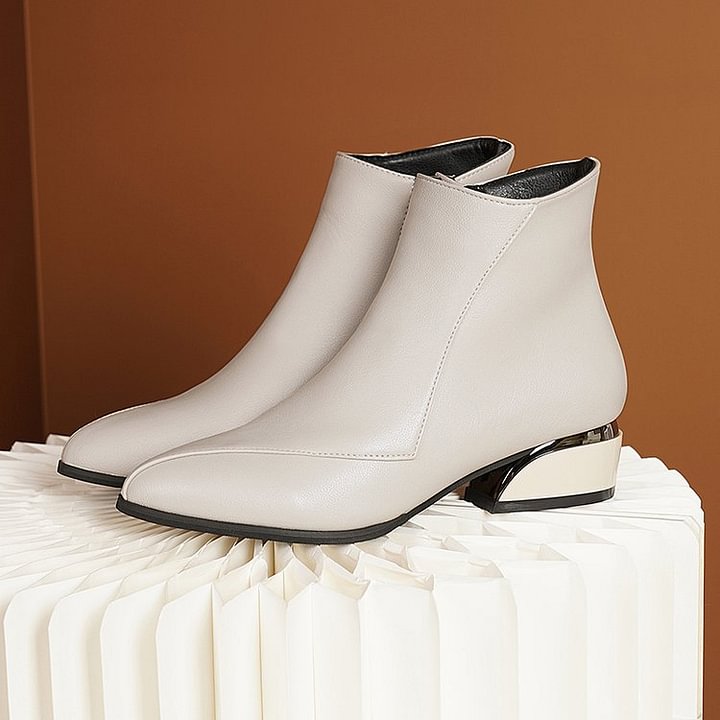 Botas de mujer de piel con cremallera lateral