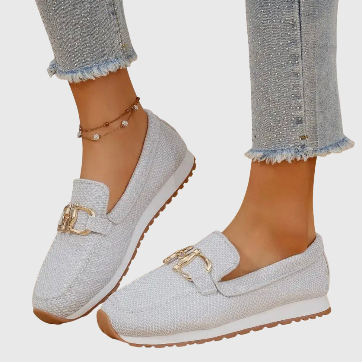 Mocasines Mujer en Tonos Neutros Claros