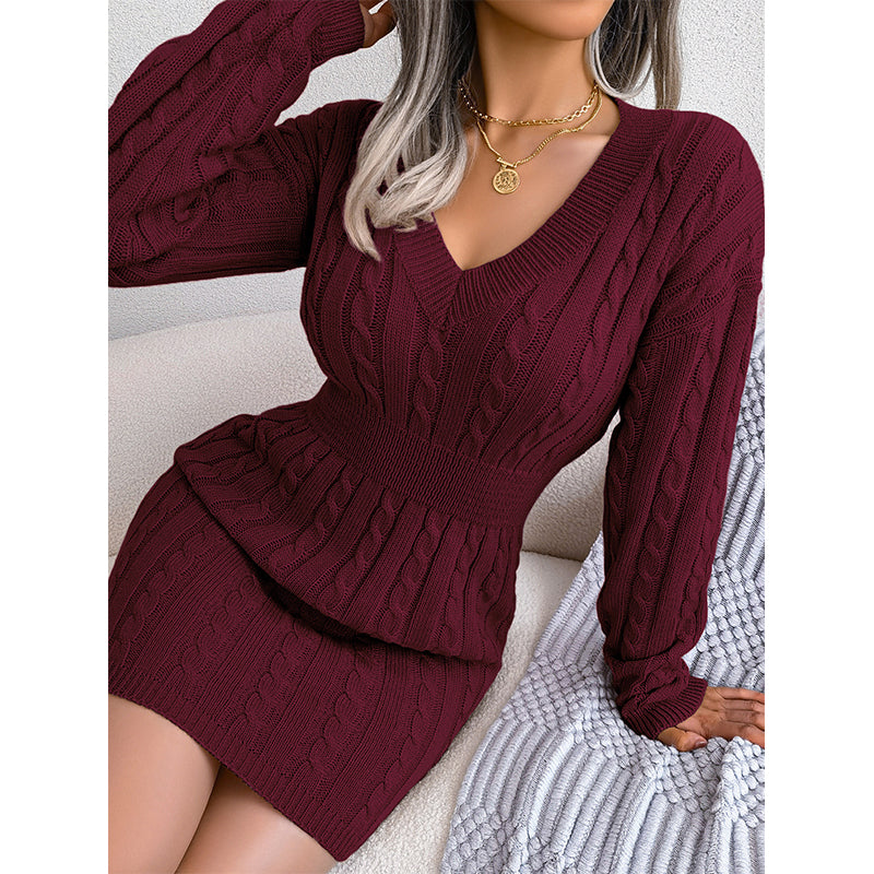 Vestido corto de punto con diseño de trenzas y corte entallado para mujer